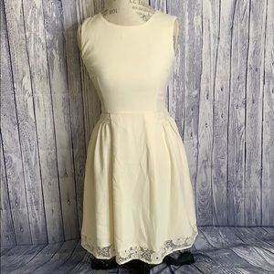 Myrtlewood of California Cream A-Line Lace Dress S